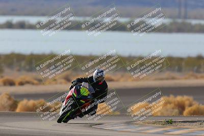 media/Dec-18-2022-SoCal Trackdays (Sun) [[8099a50955]]/Turn 14 (940am)/